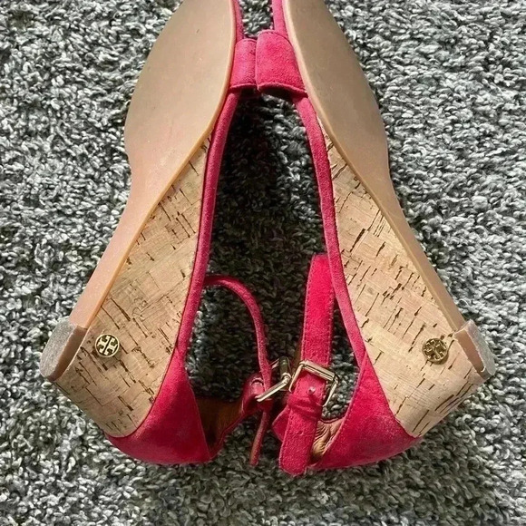 Tory Burch Savannah Wedge Red Suede Sandal Size 8M - Picture 3 of 7